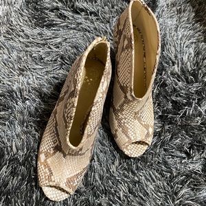 Vince Camuto Booties